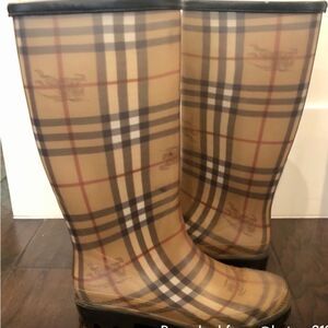 Burberry Rainboots